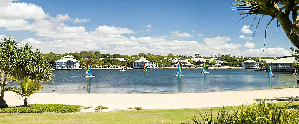 Novotel Twin Waters Resort. Novotel Twin Waters Resort.